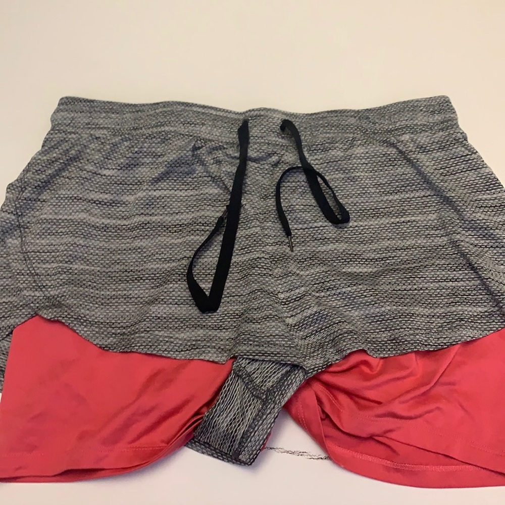 Super soft grey and link athletic shorts
